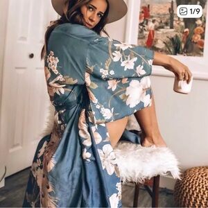 Floral print kimono/robe